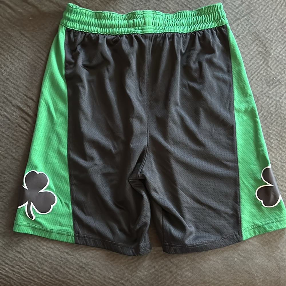 Celtics Nike 3rd jersey shorts, men’s Large, good condition - Picture 6 of 6